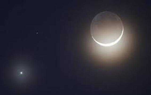 القاضي: الظواهر الفلكية طبيعية ولا تضر الأرض في شيء.. فيديو