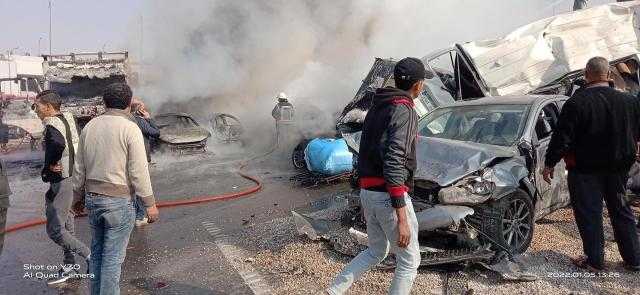 أول صور لحادث تصادم السيارات على الدائري الأوسطي بـ حلوان