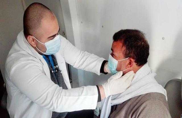 «المريض مبيدفعش جنيه».. تفاصيل القوافل الطبية إلى حي الأسمرات