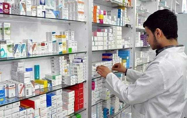 «صحة النواب» تكشف سبب ارتفاع أسعار الأدوية.. ”الحل في البلاستيك”