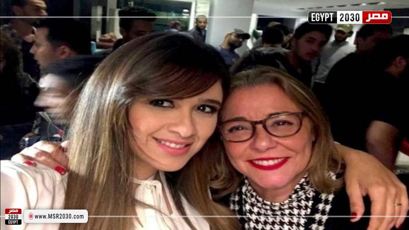 مها أبو عوف وياسمين عبد العزيز