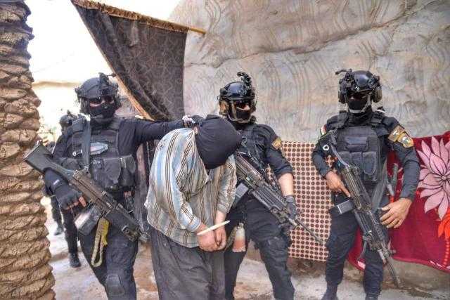 العراق تتسلم 50 داعشيًا من سوريا