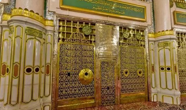 قبر النبي محمد ﷺ 