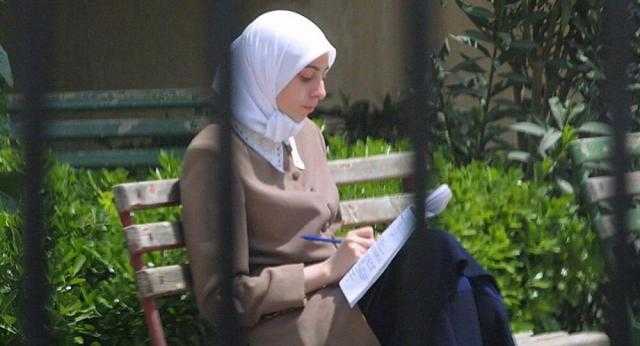 ياسمين في دعوى خلع: «حماتي بتغير مني عشان في كلية حقوق»