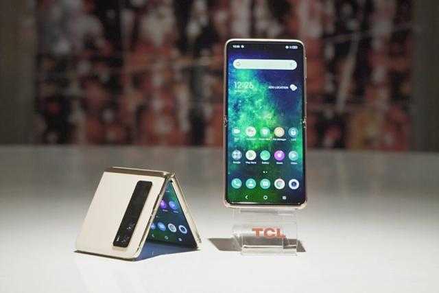 مواصفات موبايل TCL Flex V.. الشركات الصينية تهاجم بعضها