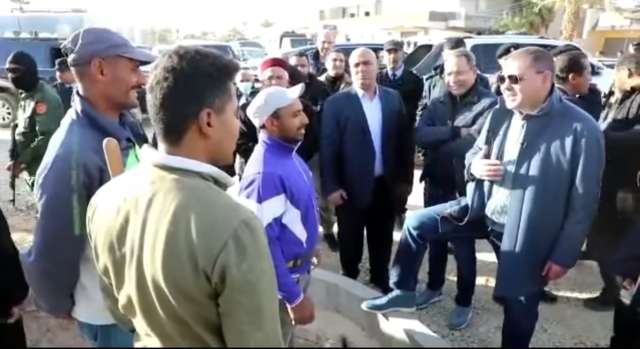 عبد الحميد الدبيبة والعمال