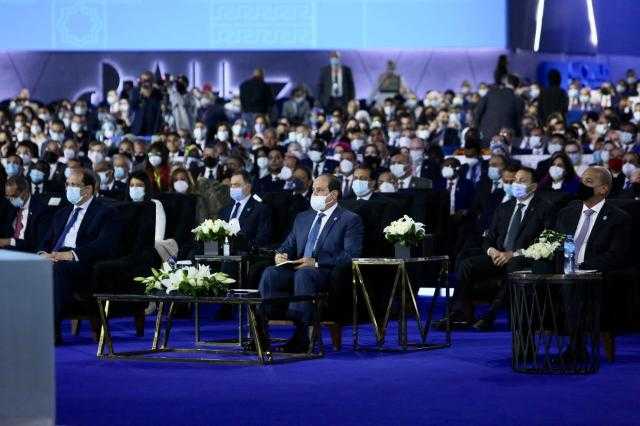 خبير بيئي: الدول الصناعية سبب تلوث الغلاف الجوي.. وآمال العالم على السيسي