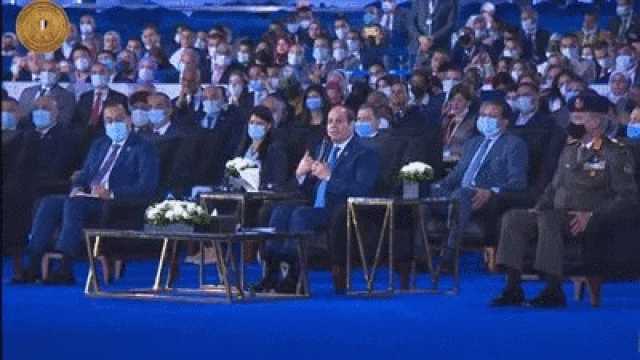 السيسي: «الشعب مقدرش يتحمل القيادة في 2011 وتظاهر عليها»