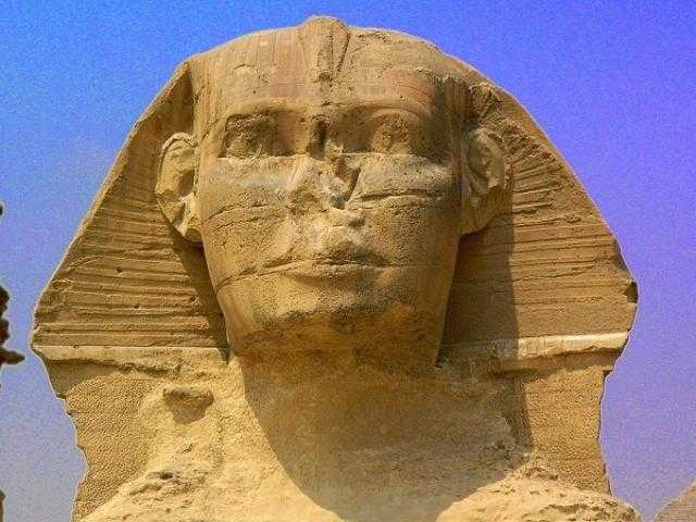 الآثار: اكتشاف تمثالين ضخمين على هيئة أبو الهول طولهما 8 أمتار بالأقصر