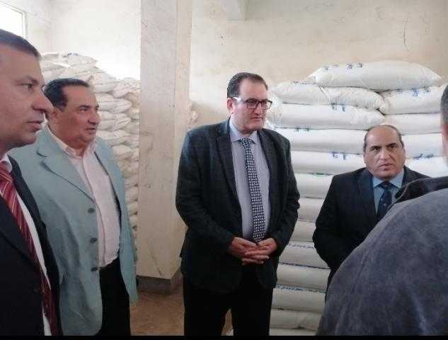 الزراعة تواصل متابعة توزيع الأسمدة ورفع كفاءة أصولها في دمياط