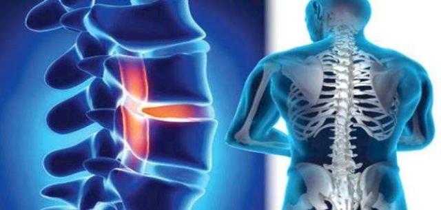 بـ3 شروط.. دار الإفتاء توضِّح حكم نقل العظام من الميت إلى الحي