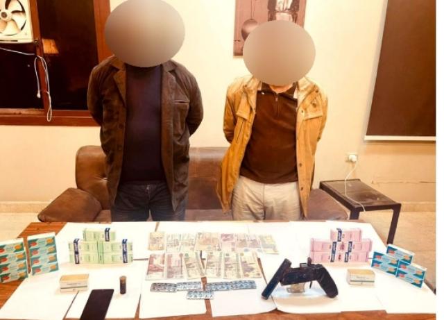 المتهمين