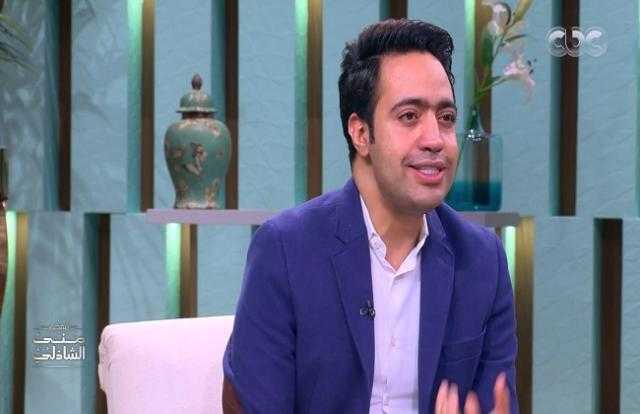 عبد الله حسن: دكتور شريف عباس عالجني وزوجتي من كورونا بدون مقابل