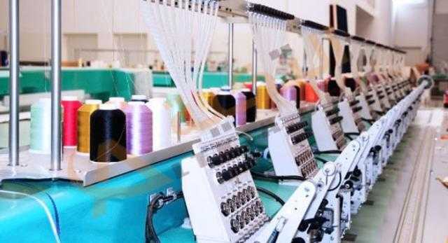 ضبط مصنع ملابس دون ترخيص في القاهرة