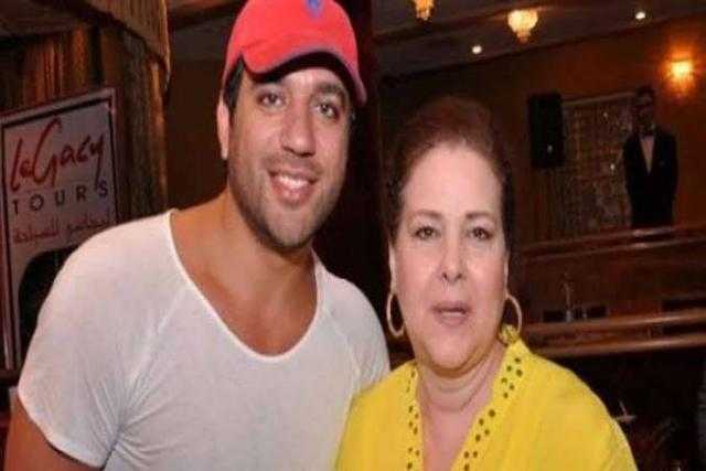 حسن الرداد: «عمري ما شفت غير الحب من دلال عبد العزيز»