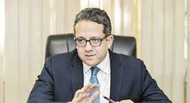 السياحة: «بعض السياح يتركون الإقامة بفنادق 5 نجوم ويقيمون بالريف»