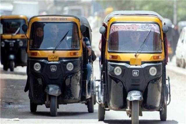 إصابة 3 أشخاص إثر حادث تصادم توكتوك بأتوبيس في بني سويف