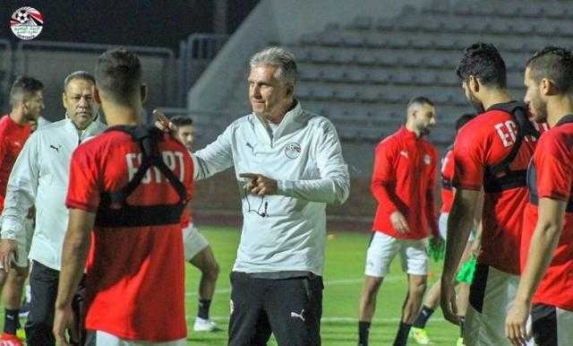 ناقد رياضي: «كيروش يحتاج إلى فرصة.. ومحمد صلاح لا يستطيع اللعب بمفرده»