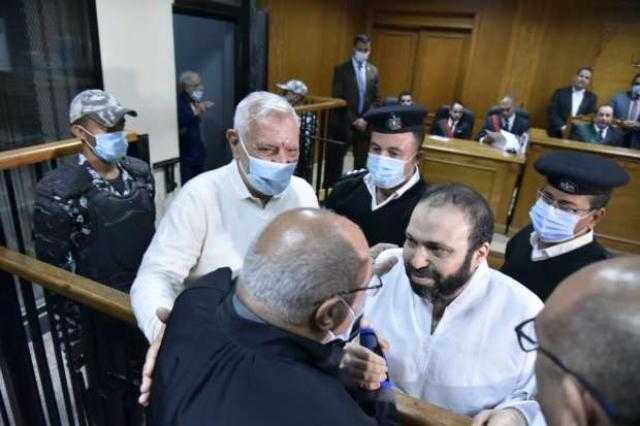 «أبو الفتوح وعزت» بين المتهمين.. ماذا قال أمر الإحالة في قضية «إضعاف هيبة الدولة»؟