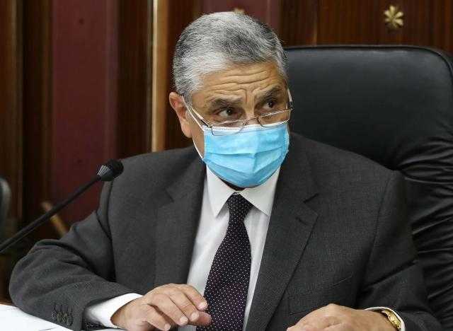بعد إصابته بـ«كورونا».. ننشر آخر تطورات الحالة الصحية لوزير الكهرباء