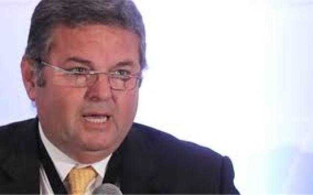 وزير قطاع الأعمال يعلن إنشاء أكبر مصنع للغزل والنسيج في العالم