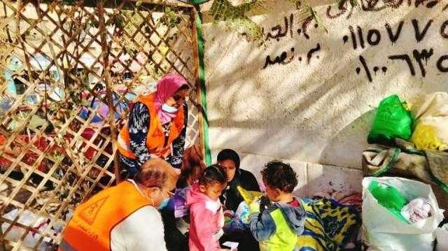 «التضامن» تنقذ سيدة وأطفالها بعد طرد والدة زوجها لها من برودة الجو