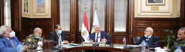 وزير الزراعة يبحث نشر السلالات المحسنة على صغار المربين ضمن مبادرة «حياة كريمة»