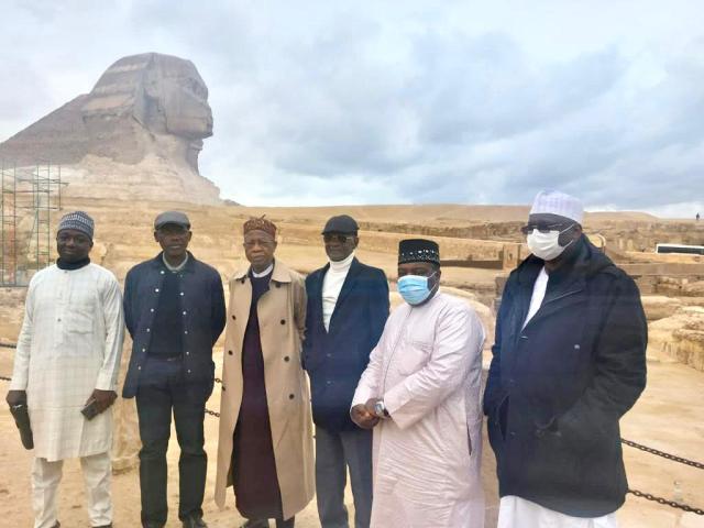 جانب من الزيارة