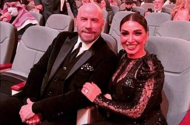 روجينا تخطف الأنظار في أحدث ظهور لها مع جون ترافولتا