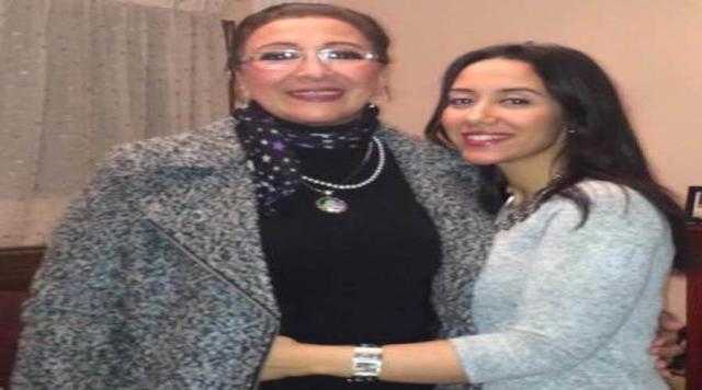 «بعد وفاة الصحفية زينب منتصر».. الفنانة سهير المرشدي: «مش عارفين نرجعها مصر» - فيديو