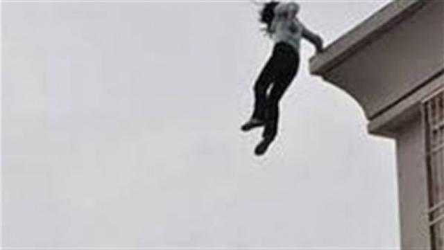 تفاصيل انتحار فتاة من الطابق الخامس بشبرا