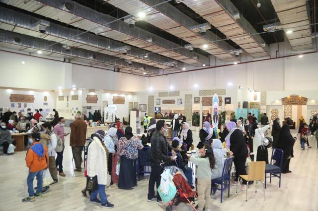 جمهور المعرض