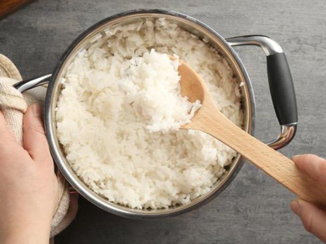 الأرز المعجن