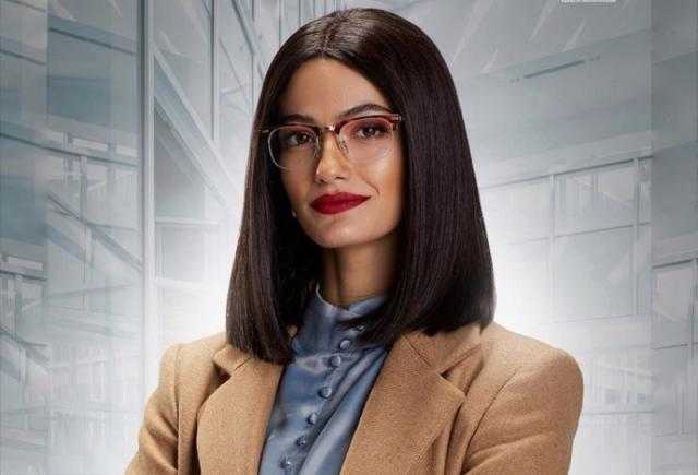 شاهد.. تارا عماد تطرح البوستر الترويجي الأول لـ «Suits» بالعربي