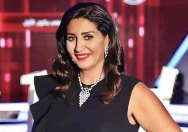 وفاء عامر 