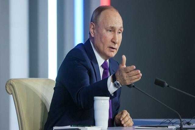 بوتين ورئيس وزراء إيطاليا يبحثان الوضع حول أوكرانيا والضمانات الأمنية