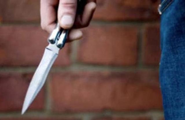 إصابة شخص بمشاجرة