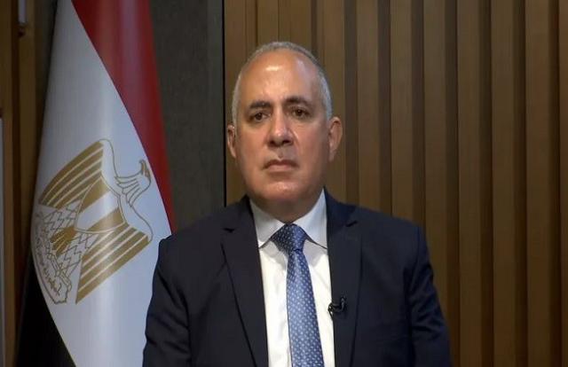 «وزير الري» يشهد توقيع عقد تنفيذ مشروع إنشاء مجموعة قناطر ديروط الجديدة - فيديو