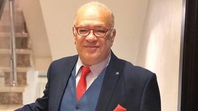 صلاح عبدالله يدعم المنتخب الوطني قبل نصف نهائي الأمم الأفريقية