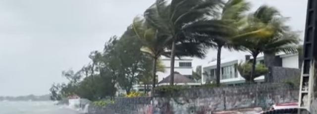 السبت.. «إعصار باتسيراي» يُهدد هذه المناطق