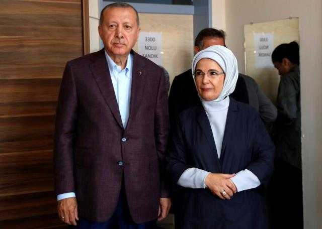 إصابة الرئيس التركي وزوجته بمتحور أوميكرون