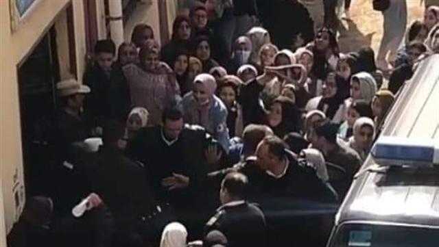 شقيق معلمة الدقهلية: «الموضوع وصل للسعودية.. وأختي كذبت عليا»