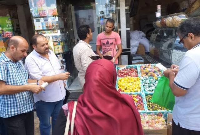 حملات تموينية.. غلق وتشميع مطعم بهضبة الأهرام غير مرخص