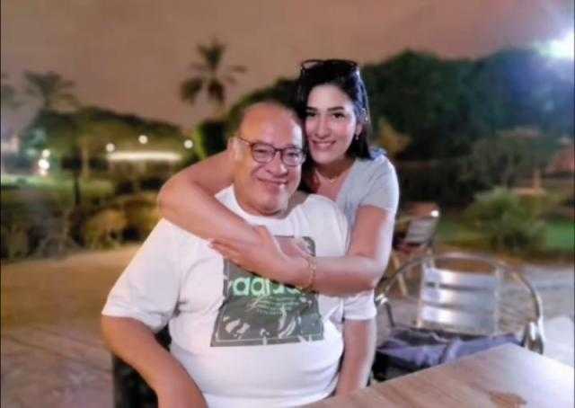 «عيد ميلاد الدنيا».. صلاح عبدالله يحتفل بعيد ميلاد ابنته على طريقته الخاصة