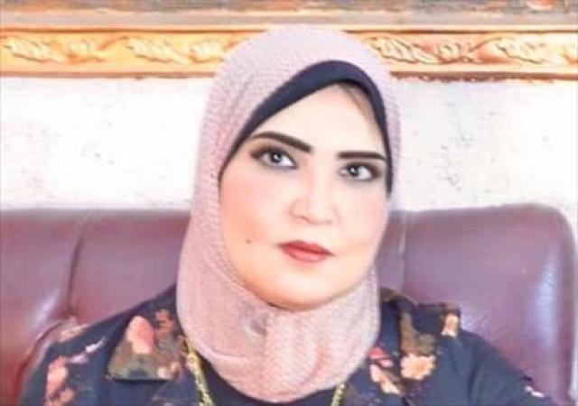 النائبة ميرفت عبد العظيم