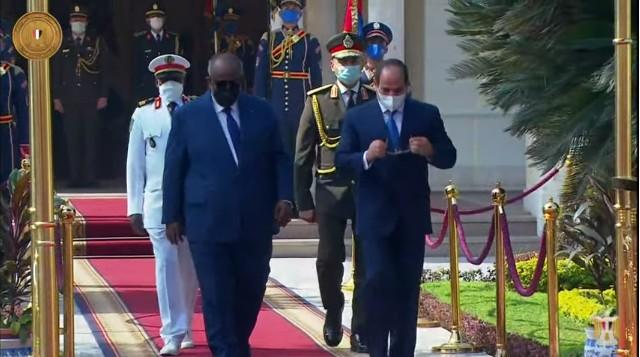 بث مباشر.. الرئيس السيسي يستقبل نظيره الجيبوتي بقصر الاتحادية