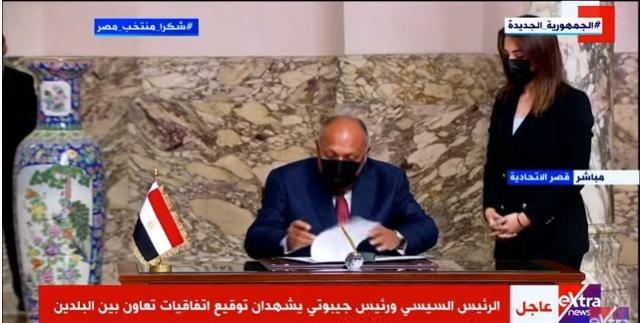 وزير الخارجية يوقع على مذكرة تفاهم لإنشاء آلية تشاور سياسي مع جيبوتي