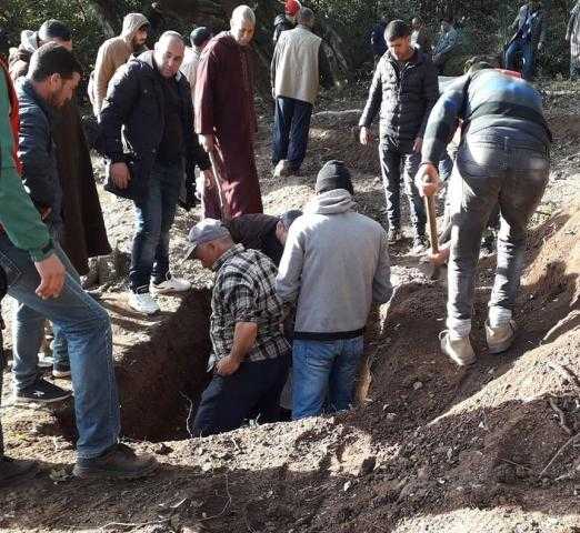 بث مباشر..تشييع جنازة الطفل ريان وسط توافد أعداد كبيرة