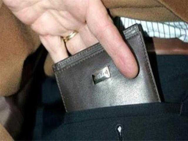 تفاصيل سقوط أخطر «نشالة» بمصر الجديدة