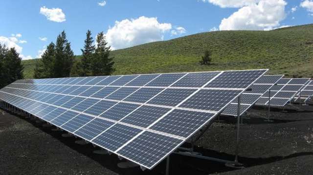 خلايا شمسية